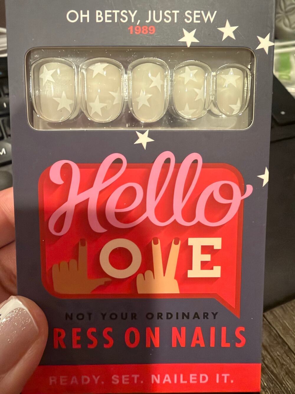 hello love press on nails - white starts - Oh betsy, just sew